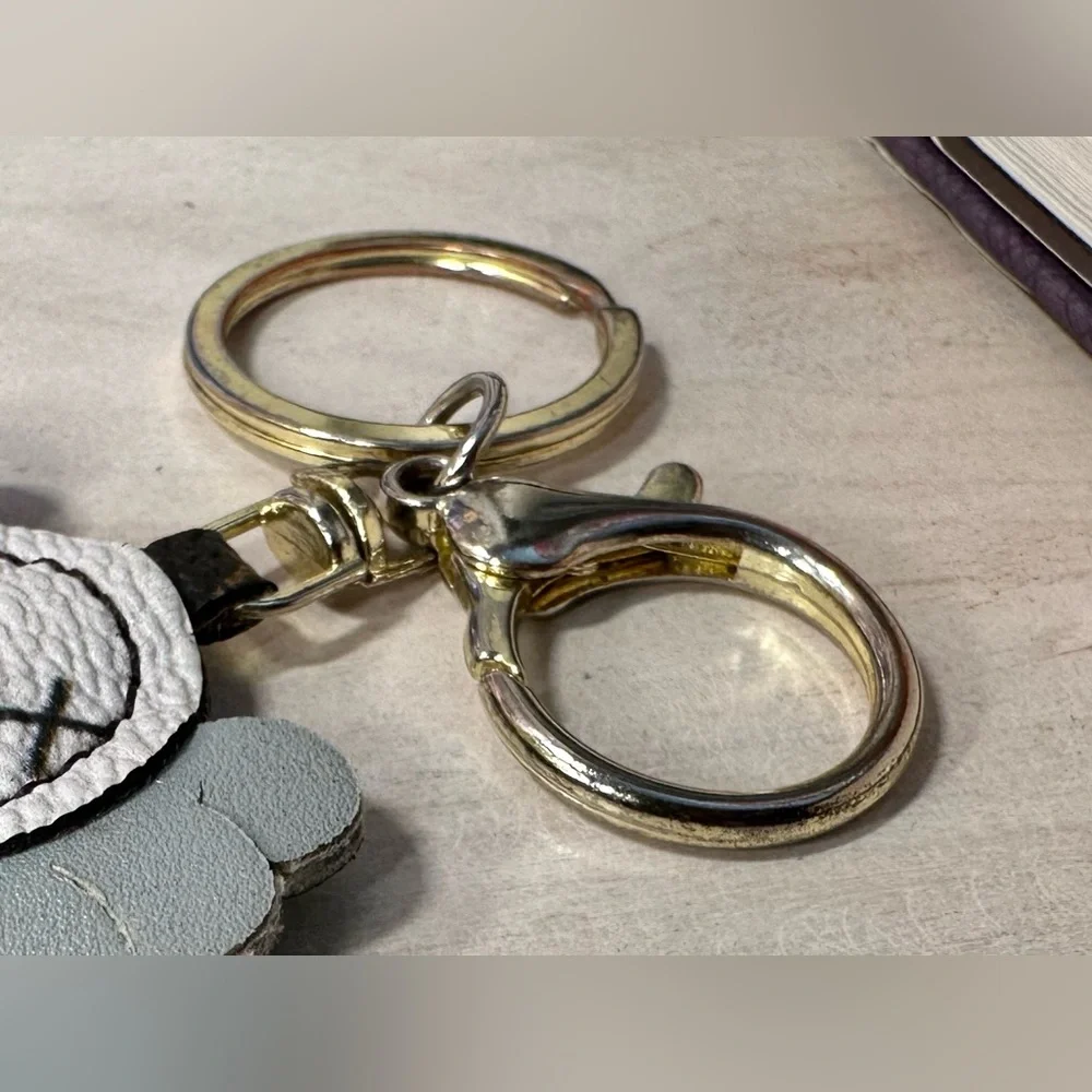 Cute Keychain - Picture 3 of 5
